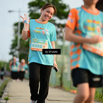 Runner Photo 8345735