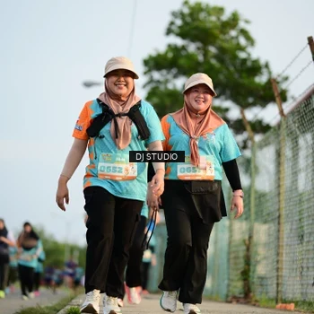 Runner Photo 8345795