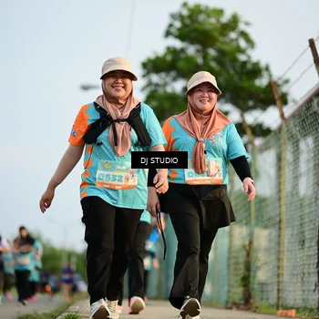 Runner Photo 8345798