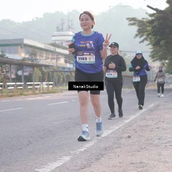 Runner Photo 8345837