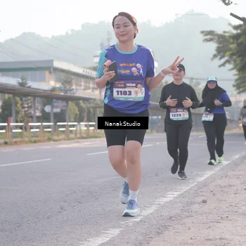 Runner Photo 8345854