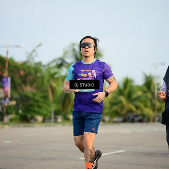 Runner Photo 8345856