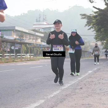 Runner Photo 8345870