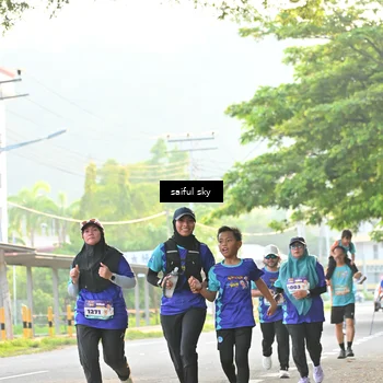Runner Photo 8345877