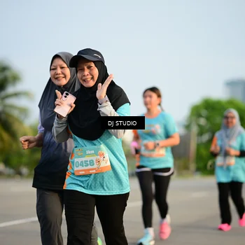 Runner Photo 8345879
