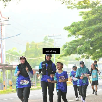 Runner Photo 8345891
