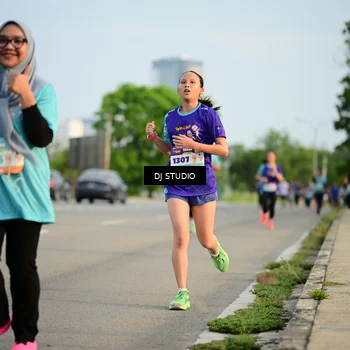 Runner Photo 8345896