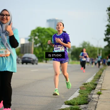 Runner Photo 8345897