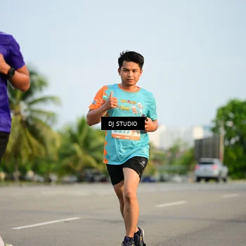 Runner Photo 8345939