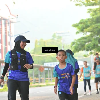 Runner Photo 8345941