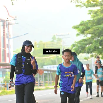 Runner Photo 8345945
