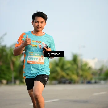 Runner Photo 8345960