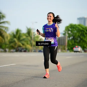 Runner Photo 8345968