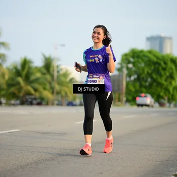 Runner Photo 8345973