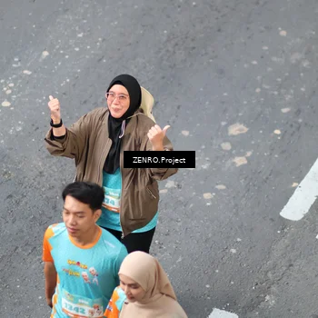 Runner Photo 8345997