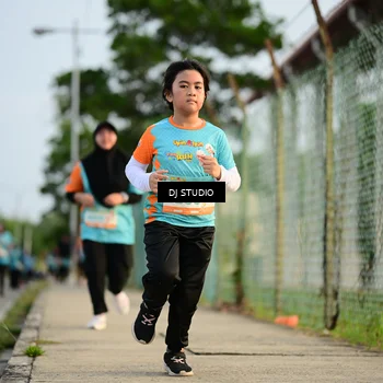 Runner Photo 8346019
