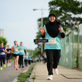 Runner Photo 8346021