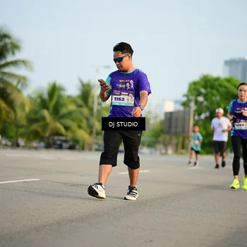 Runner Photo 8346031