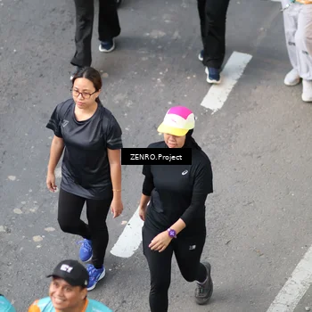 Runner Photo 8346071