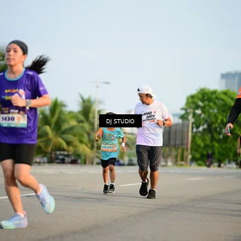 Runner Photo 8346096