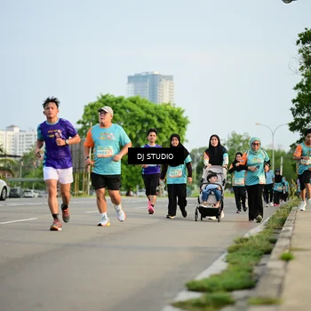 Runner Photo 8346127