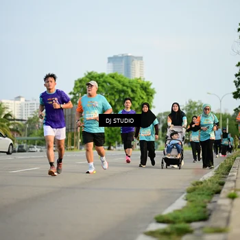 Runner Photo 8346130