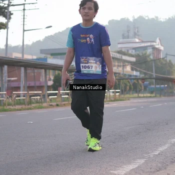 Runner Photo 8346159