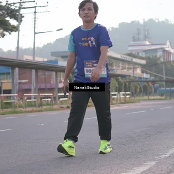 Runner Photo 8346165