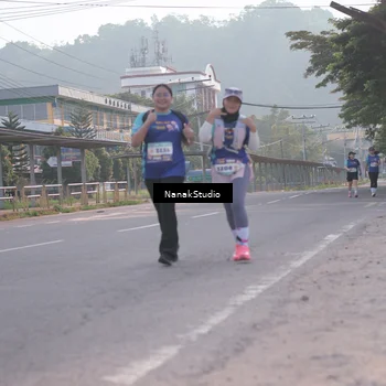 Runner Photo 8346170