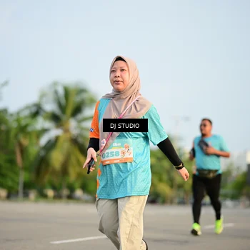 Runner Photo 8346191