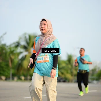 Runner Photo 8346198