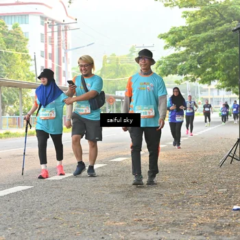 Runner Photo 8346200