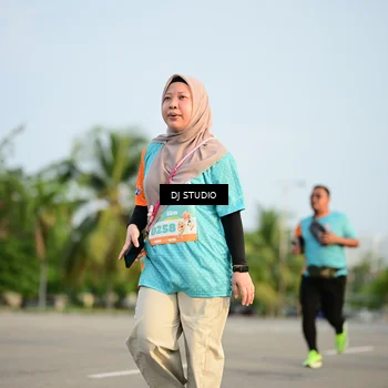 Runner Photo 8346202