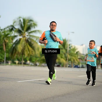 Runner Photo 8346203