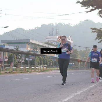 Runner Photo 8346209