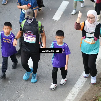 Runner Photo 8346213