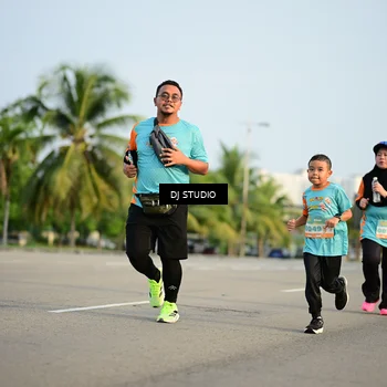 Runner Photo 8346215