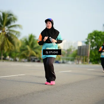 Runner Photo 8346226