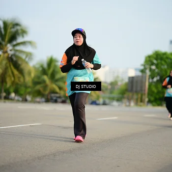 Runner Photo 8346230