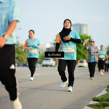 Runner Photo 8346259