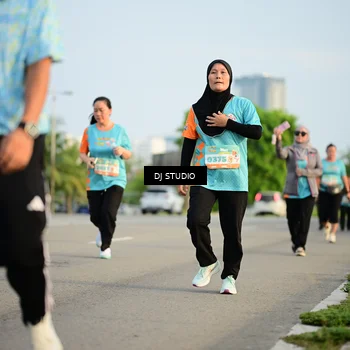 Runner Photo 8346262