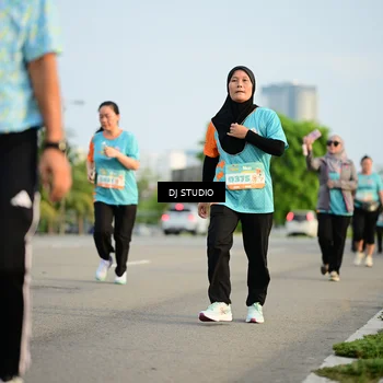 Runner Photo 8346268