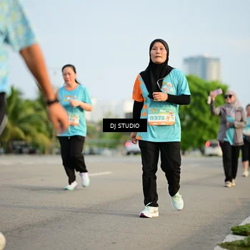 Runner Photo 8346270