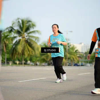 Runner Photo 8346272