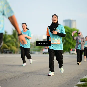 Runner Photo 8346273