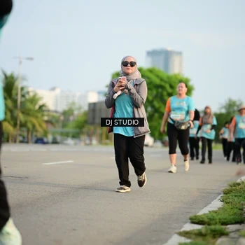 Runner Photo 8346279