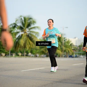 Runner Photo 8346287