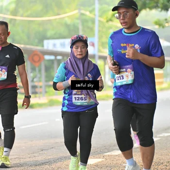 Runner Photo 8346290