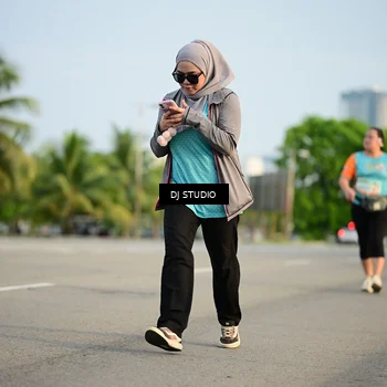 Runner Photo 8346291