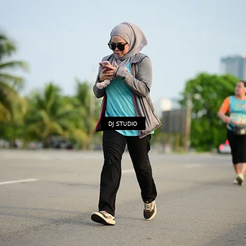 Runner Photo 8346297